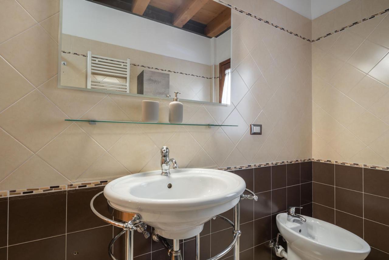 Venezia-Suite HemingwayA Pochi Passi Outlet Noventa di Piave Exterior photo